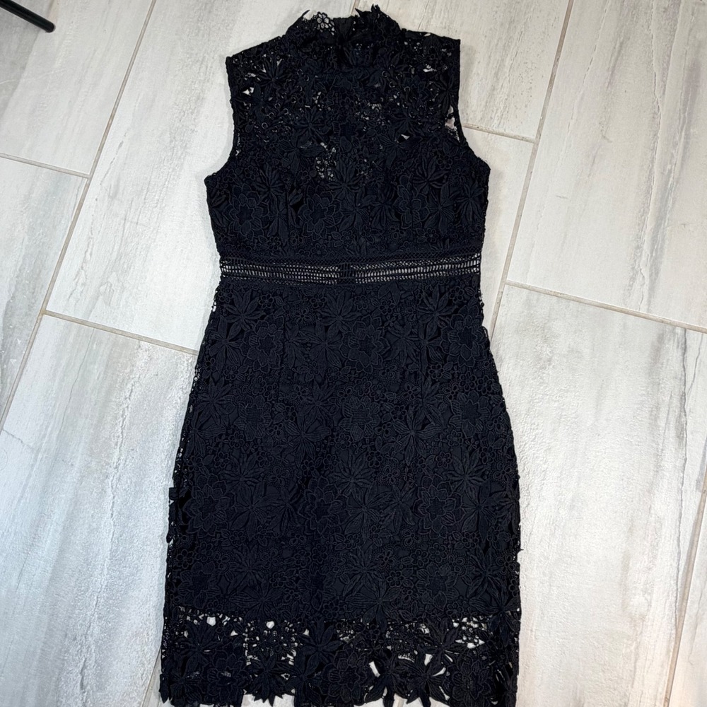 Bardot Anthropologie Gemma Black Floral Lace Mock Neck Cocktail Sheath Dress 6